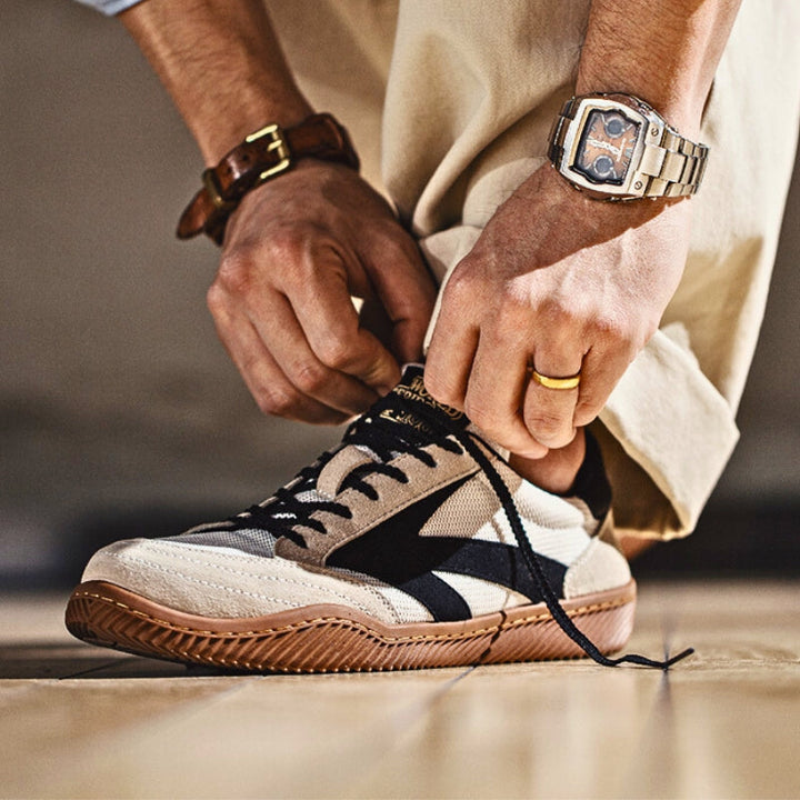 Neo | Vintage Style Sneakers