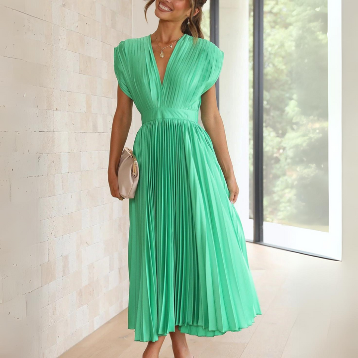 Ami™ | Chic Pleated Women's Dress